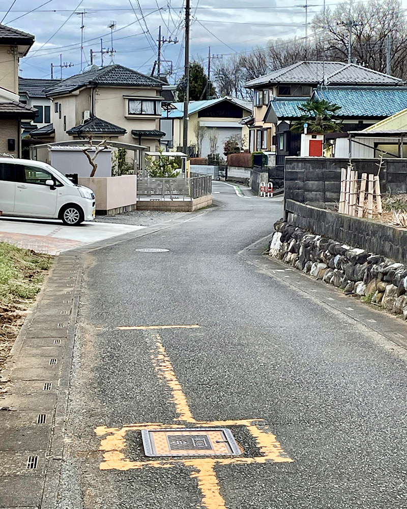 鎌倉街道のカーブは健在の写真