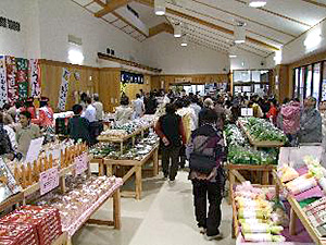 環境王国小松の新鮮野菜の写真