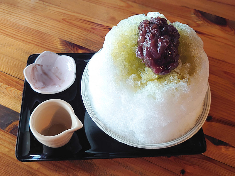 キーンと美味しいかき氷の写真
