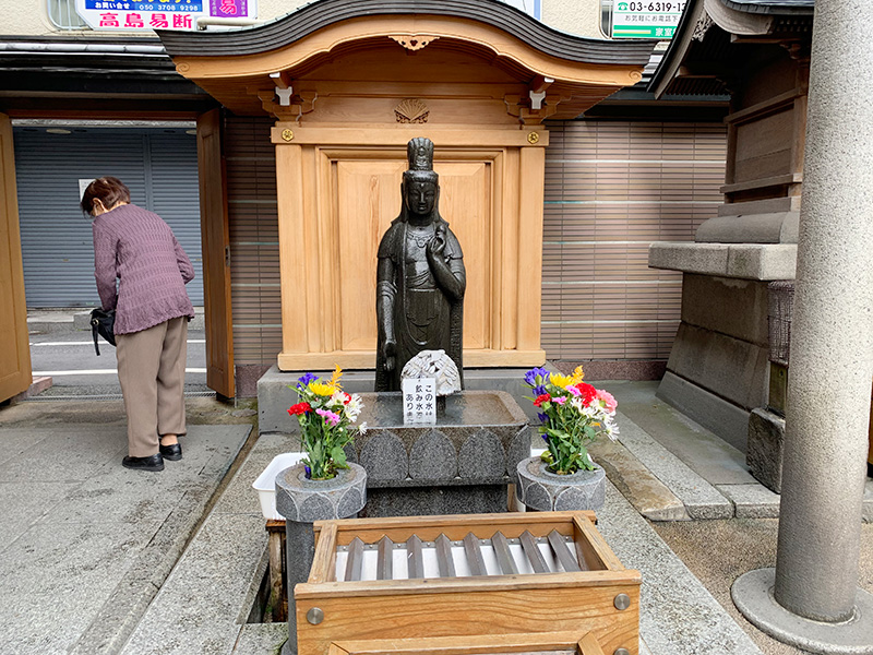 高岩寺（とげぬき地蔵尊）の写真3