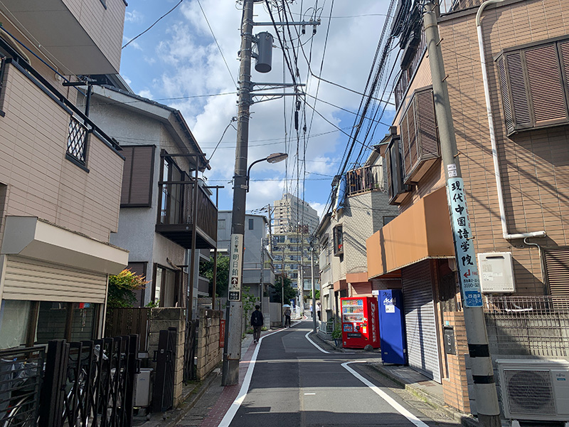 閑静な住宅街の写真