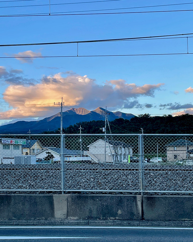 奥秩父の山々が見える写真