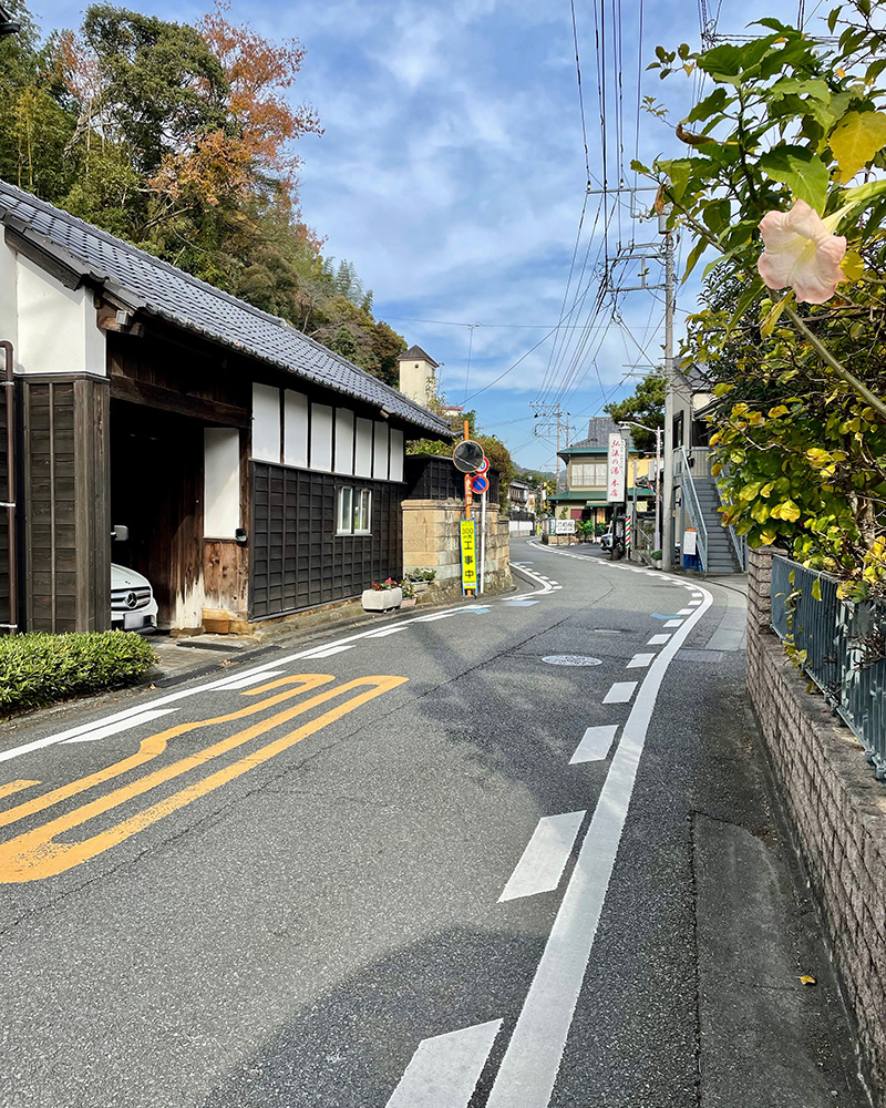 狩野川の左岸を北上する写真