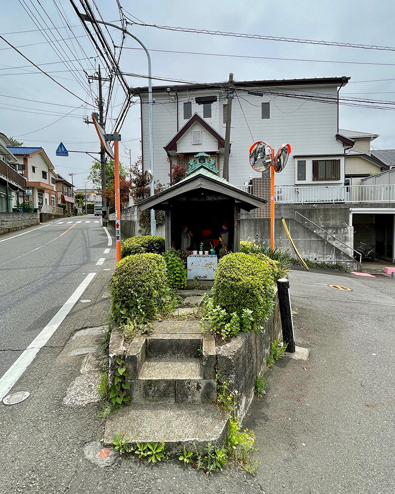 北向地蔵堂を右へ進む写真