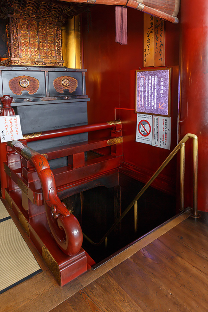 お戒壇めぐり（出典：ながの観光net）の写真