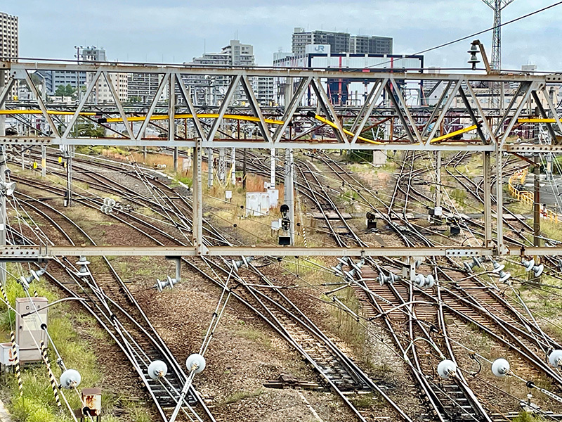 南千住にある貨物のターミナルの写真