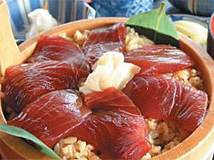 鳥羽名物:手こね寿司の写真